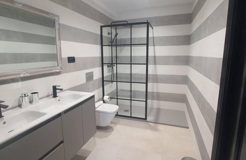 A Ponte do Porto House | Oceanview Duplex with Terrace - Guest Rated 9.5/10