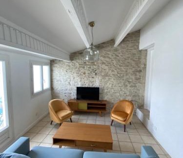 Quartier Administrations Apartment | Elegant Duplex with Terraces - Perfect for Families