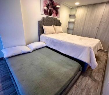 Quinta Paredes Apartment | Duplex embajada americana Corferias aeropuerto fiscalía