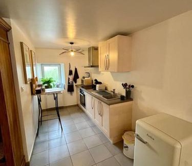 Morestel House | Central Duplex: Family & Pet-Friendly Getaway, Rated 8.9