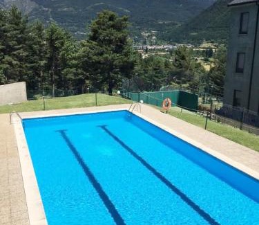 Villanua Apartment | Family-Friendly Duplex Izarraitz with Pool & Great Reviews