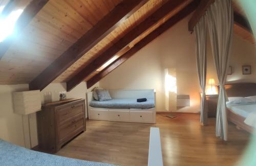 Villanua Apartment | Family-Friendly Duplex Izarraitz with Pool & Great Reviews