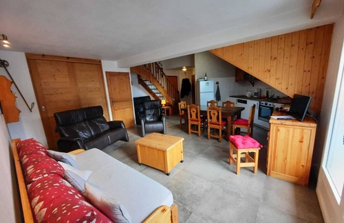 Saint-Gervais-les-Bains Apartment | Perfect Duplex Near Bettex Gondola with Spa & Hot Tub