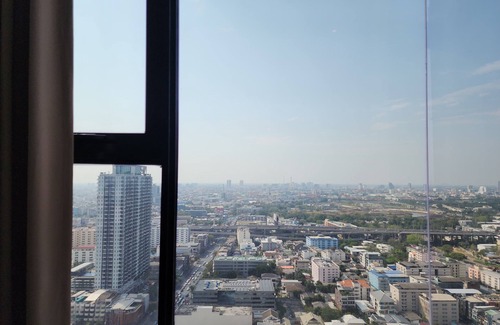 Pratunam Apartment | Stylish Duplex near BTS, Steps to SIAM SQUARE & Pool