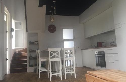 Saint-Palais-sur-Mer Apartment | Prime Duplex in a Central Location – Family-Friendly Stay