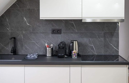 Ghent City Centre Apartment | Modern Duplex in the Heart of Ghent with Breakfast & Kitchen