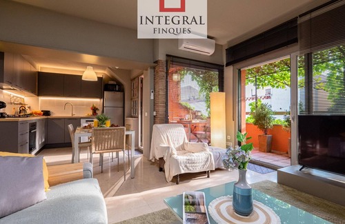 Palamos Apartment | Cozy Apartment Palamós: Ideal for 2 with Kitchen & Spa