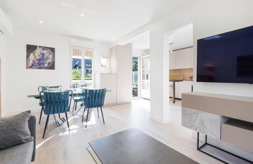 La Baule-Escoublac Apartment | Discover Duplex & Jardin with Oceanfront Views
