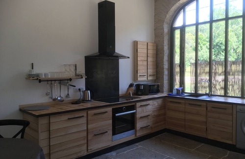 Essia Other | Guest Rated 10/10 Duplex Loft Studio with Spa & Kitchen
