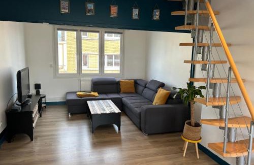 Rosendael Apartment | Bright Duplex Steps from Beach and City Center, 8.9/10 Rated
