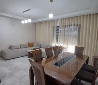 Ain Harrouda Apartment | Duplex Luxe Vue Mer & Piscine à Zenata Eco City