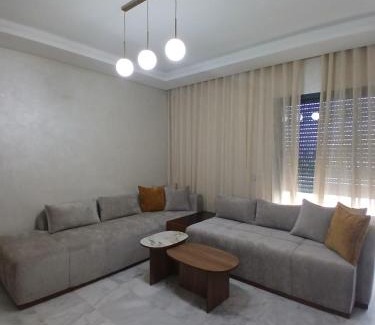 Ain Harrouda Apartment | Duplex Luxe Vue Mer & Piscine à Zenata Eco City
