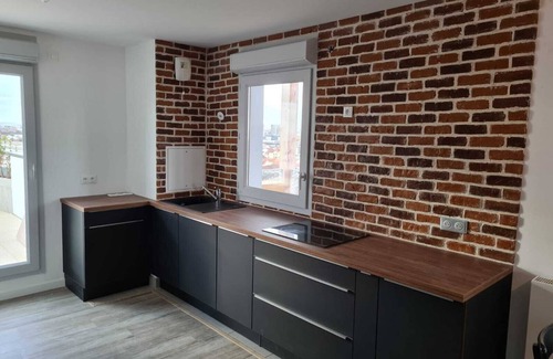 Romainville Apartment | Duplex with a Parisian View: 10 Min from Porte des Lilas