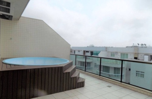 Centro Apartment | Duplex Penthouse Steps from Praia do Forte with Ocean Views