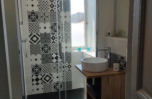 Saint-Jean-de-Luz City Center Apartment | Oceanfront Duplex by the Beach - Guest Rated 10/10