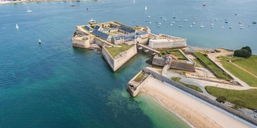 La Celle-sous-Gouzon Apartment | Duplex Port-Louis