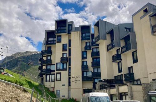 Val Claret Apartment | Family-Friendly 4-Room Appartement in Tignes for 6 Guests