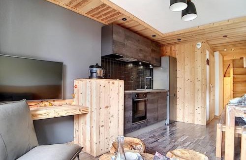 Les Bruyeres Apartment | Renovated Duplex Steps from Ski Slopes with Balcony