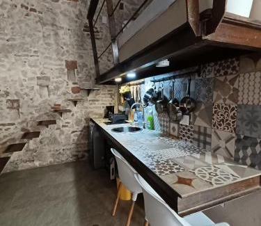 Pie del Cerro Apartment | Charming Duplex in Getsemani: Rated 9/10 & Family-Friendly