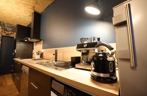 Bagneres-de-Bigorre Apartment | Relaxing Duplex Spa with Hot Tub & Family-Friendly Amenities