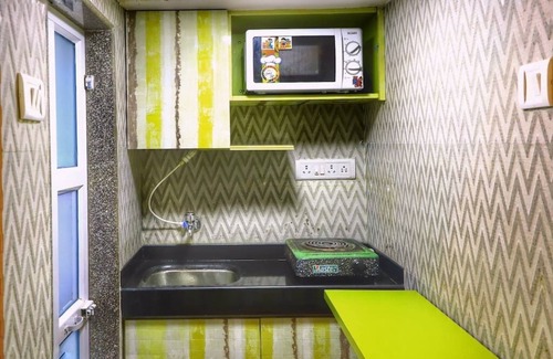 Jogeshwari West Apartment | Modern Duplex Studio with Pet-Friendly Amenities