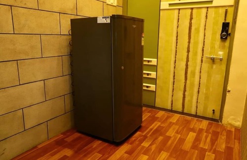 Jogeshwari West Apartment | Modern Duplex Studio with Pet-Friendly Amenities