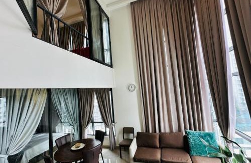 Cyberjaya Apartment | Chic Eclipse Pan'gaea Duplex with Oceanfront Pool Access