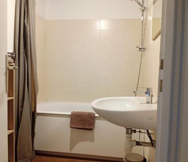 Clisson Apartment | Duplex with Castle View and Family-Friendly Amenities