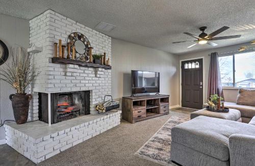 Loveland House | Stylish Duplex with Yard, 9.5/10 Guest Rated near Downtown