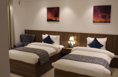 Duqm Hotel | Top-Rated DUQM EXPRESS with Pool and Family Amenities