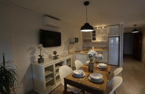 Arcos de la Frontera Apartment | Family-Friendly Duque de Boliches with Breakfast Included