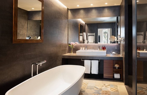 Ciutat Vella Hotel | Elegant Duquesa de Cardona Hotel: Rated 9.6/10 with Spa & Pool