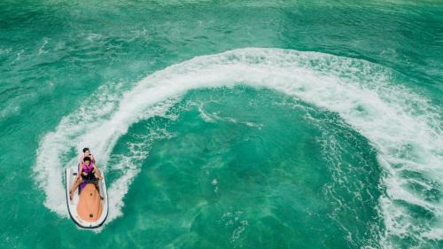 Tabuelan Resort | Discover Durhan White Beach Resort: Pet-Friendly Getaway