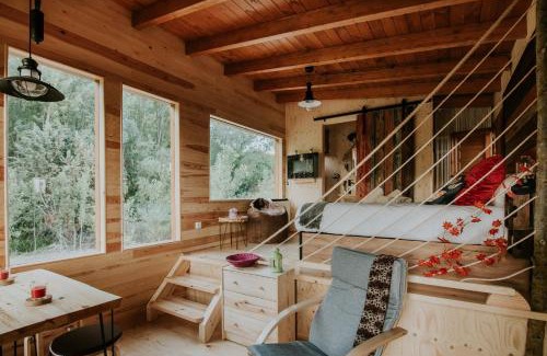 Anguciana Ski Chalet | Enchanting Durmiendo Entre Arboles Cabin in La Rioja