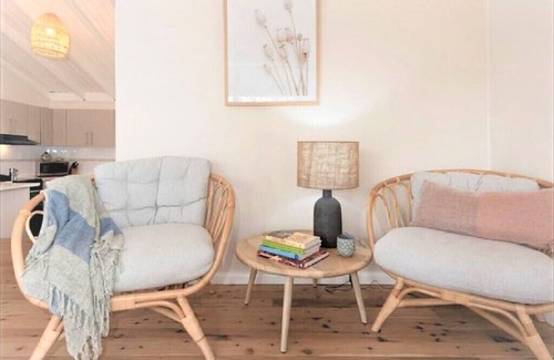 South Durras House | Relax at Durras Beachside Gem with Oceanfront Amenities