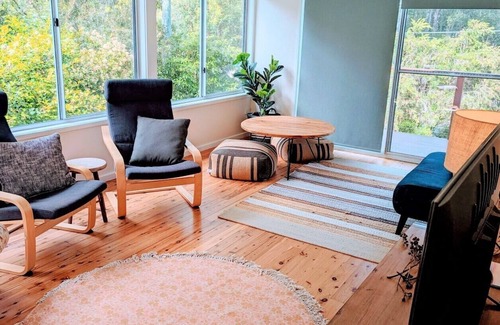 South Durras House | Relax at Durras Beachside Gem with Oceanfront Amenities