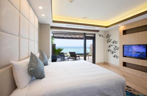 Tumon Resort | Experience Dusit Thani Guam Resort: Oceanfront Bliss Awaits