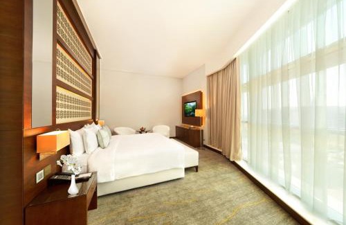 Al Muntazah Hotel | Elegant dusitD2 Salwa Doha: Oceanfront Bliss Awaits
