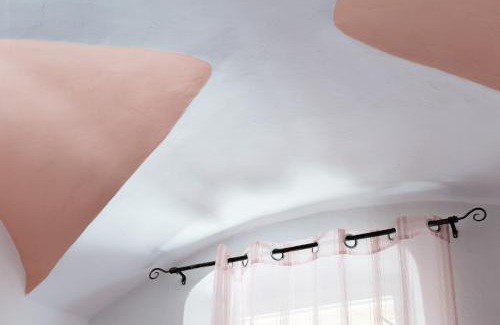Dolceacqua House | Pet-Friendly Retreat at DUSSAIGA - Camera Delle Rose