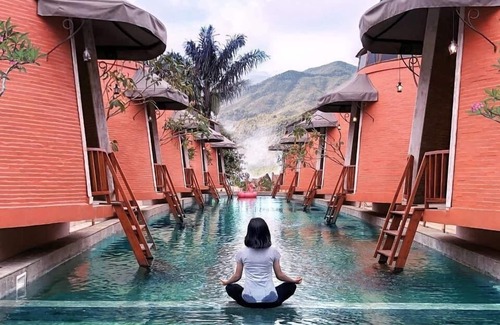 Ambarawa Villa | Discover DUSUN THE VILLAS: Family-Friendly Retreat with Spa