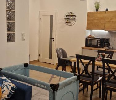Duszniki Zdroj Apartment | Inviting Dusznickie Apartamenty with Scenic Ocean Views