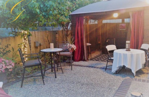 San Pablo House | Dutch House @ Country Club Vista - Lite Resort & Bath