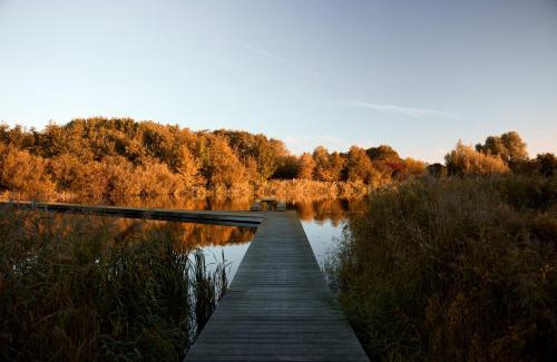 Lauwersoog House | Discover Baayvilla's: Family-Friendly with Hot Tub Retreat