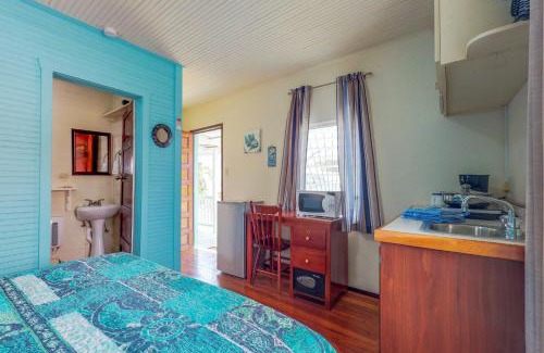 Caye Caulker Hotel | Child-Friendly Casa DV Cabanas with Great 8.3/10 Rating
