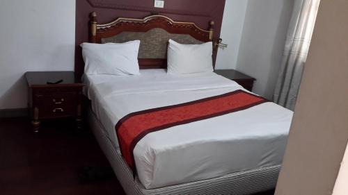 Addis Ababa House | Welcoming Zf PENSION: Pet-Friendly Stay with Great Amenities