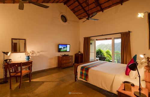 Perumal Kovil Pathy Hotel | Relax at Dvara Siruvani: Pool, Spa & Family-Friendly Stay