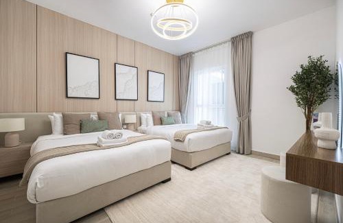 Abu Dhabi Apartment | DVH Luxe Retreats 2BR Yas Island by Ferrari World & Yas Mall