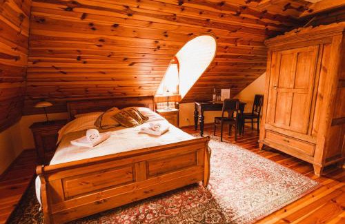 Sarnaki House | Discover Oceanfront Bliss at Dwór Zaścianek - 9.8 Rated