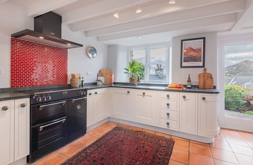 Ambleside House | Family-Friendly Dwarf Hall in the Heart of Ambleside