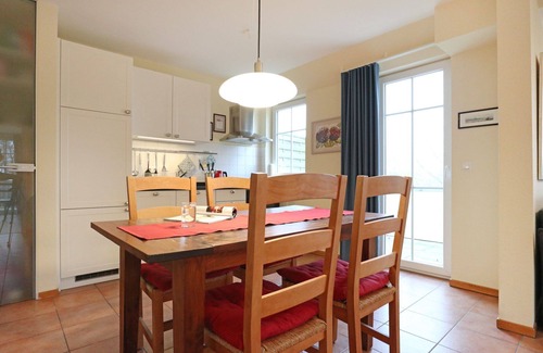 Redewisch Apartment | Oceanfront Dwarslöper Whg. Dwa30 with Family-Friendly Perks
